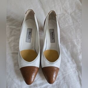 Bally Women's White and Tan Leather Heels